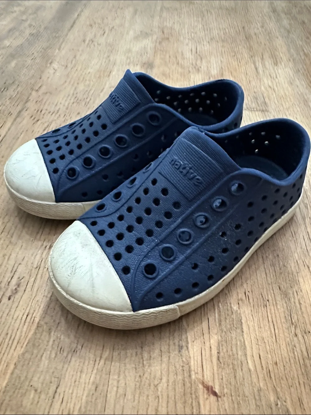Native Kids Slip-On Water Shoes in Navy and White- C6